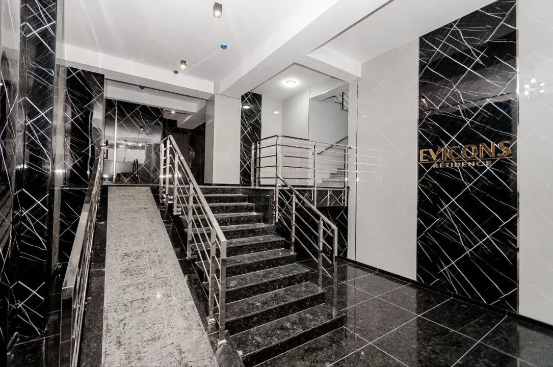 3-bedroom apartment, 156 m² — Image 2