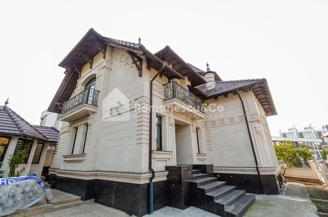 4-etaje casă, 6 camere, 350 m² — Imagine 1