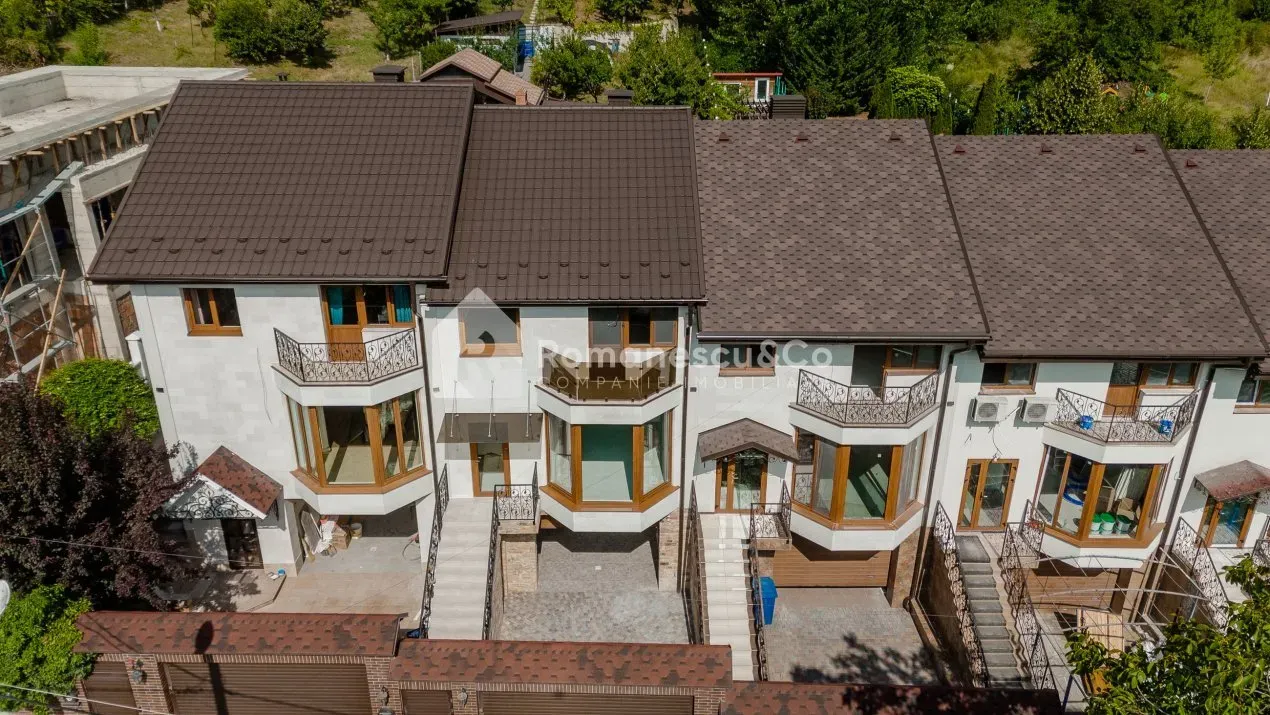2-этажный дом, 3 комнаты, 225 м² — Изображение 1