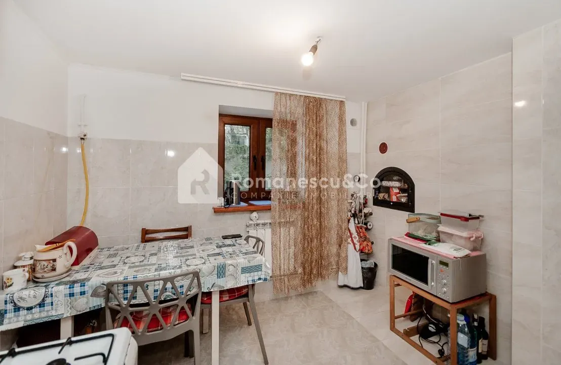 2-этажный дом, 5 комнат, 180 м² — Изображение 2
