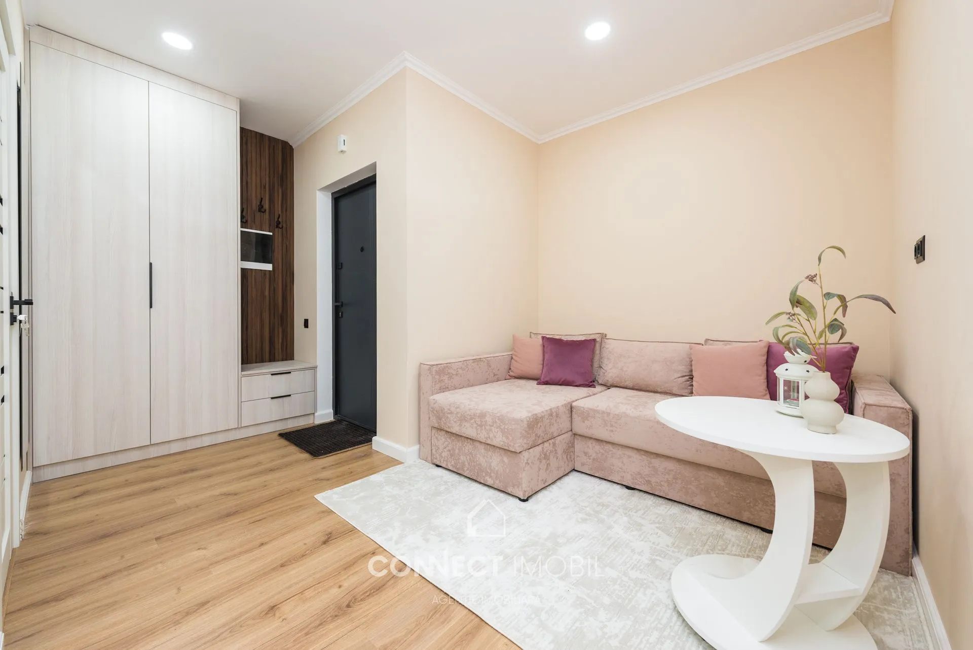 1-bedroom apartment, 42 m² — Image 1