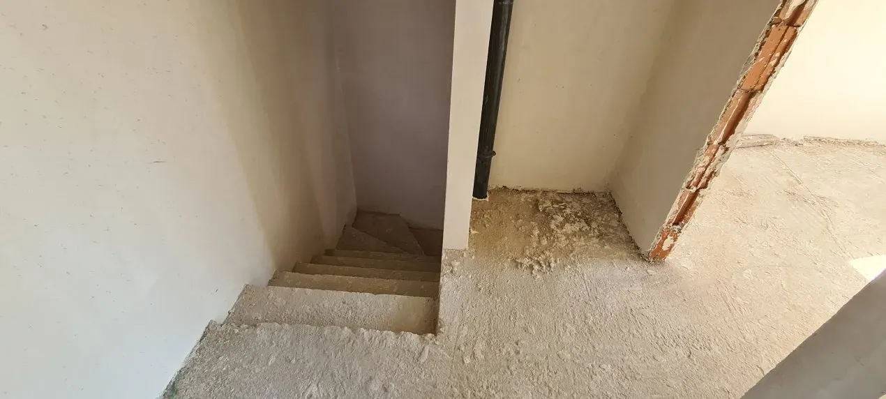 4-etaje casă, 4 camere, 150 m² — Imagine 3
