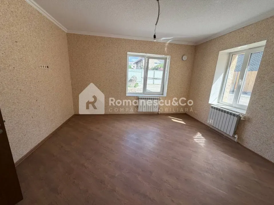 2-этажный дом, 5 комнат, 92 м² — Изображение 4