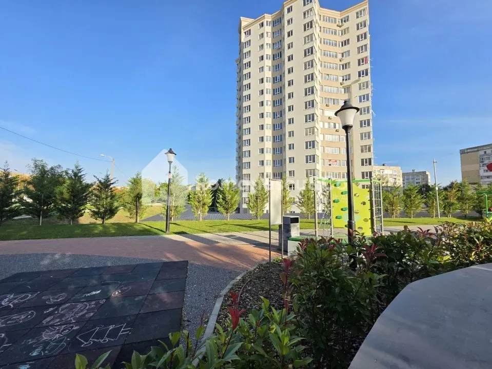 3-camere apartament, 97 m² — Imagine 1