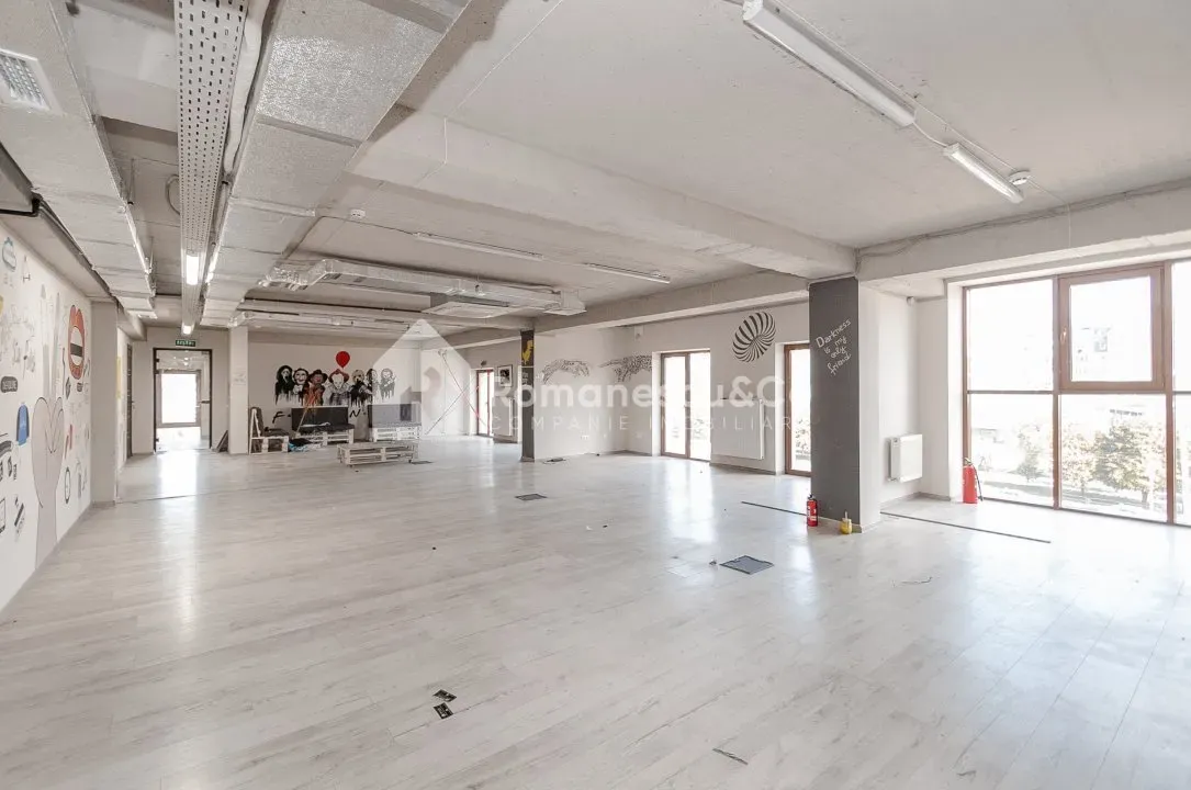 Spațiu comercial, 400 m² — Imagine 3