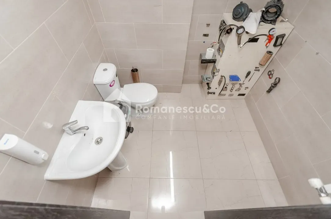 Spațiu comercial, 400 m² — Imagine 2