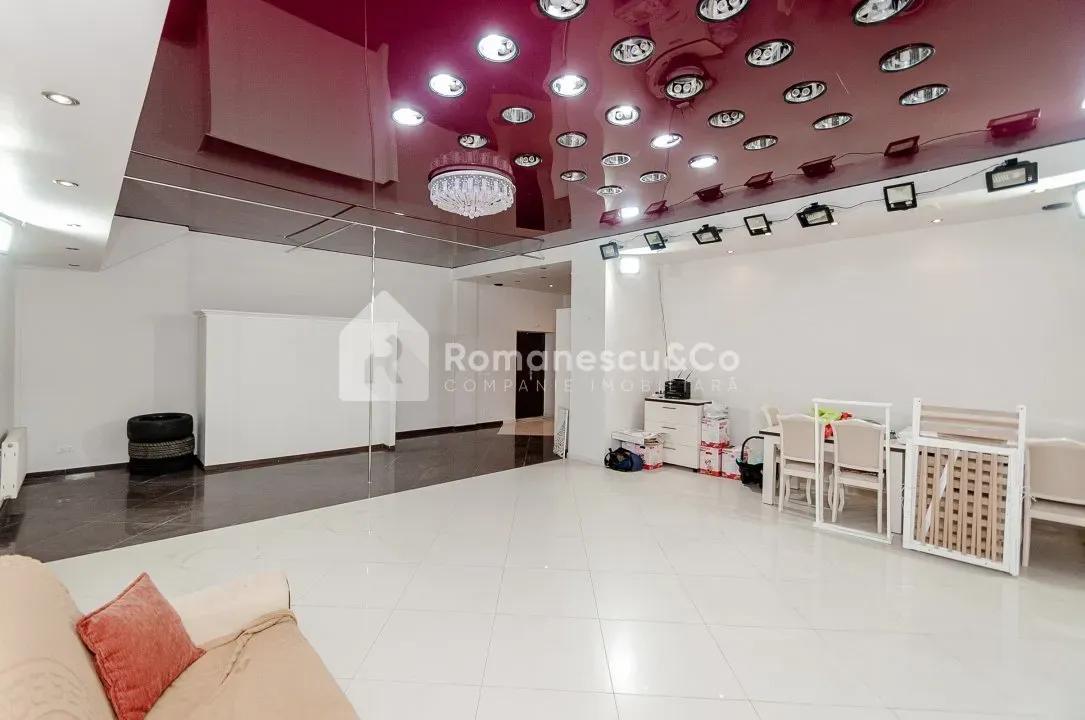 Spațiu comercial, 83 m² — Imagine 1