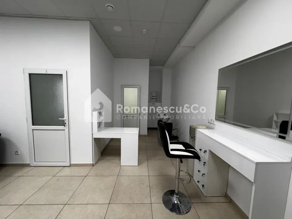 1-camere birou, 50 m² — Imagine 1