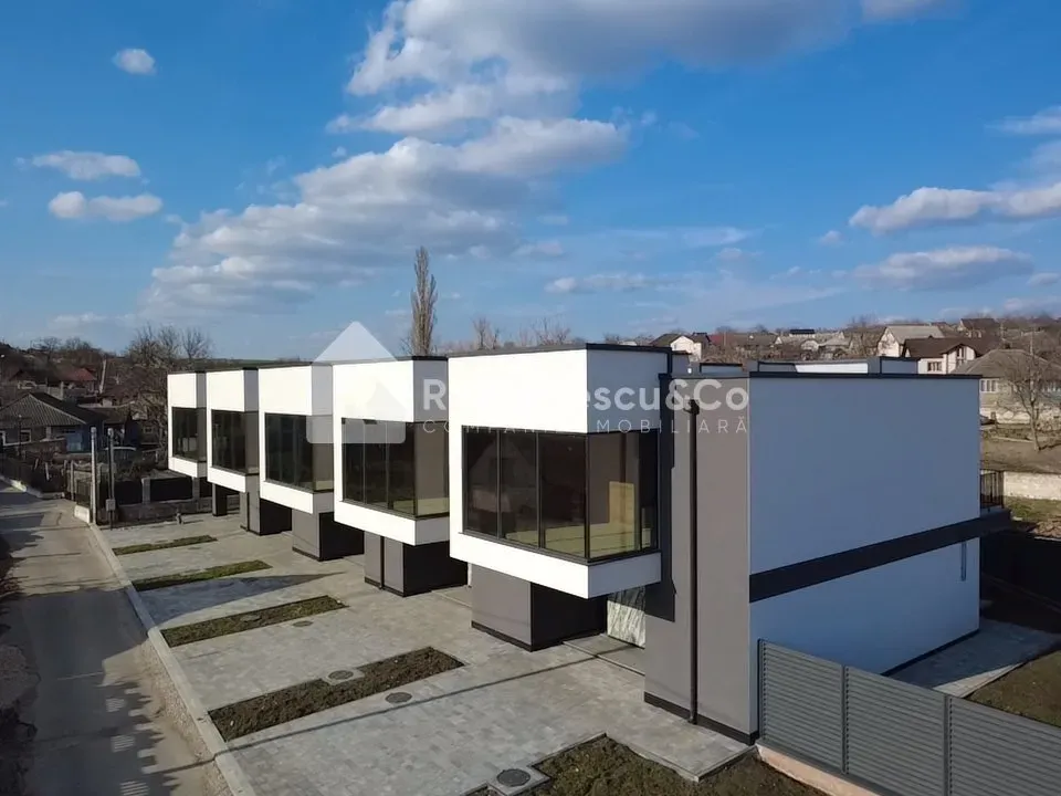 2-этажный дом, 3 комнаты, 150 м² — Изображение 1
