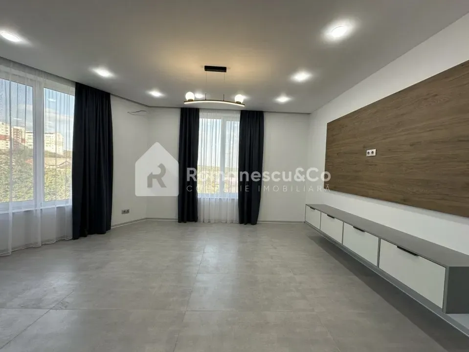 2-bedroom apartment, 77 m² — Image 1