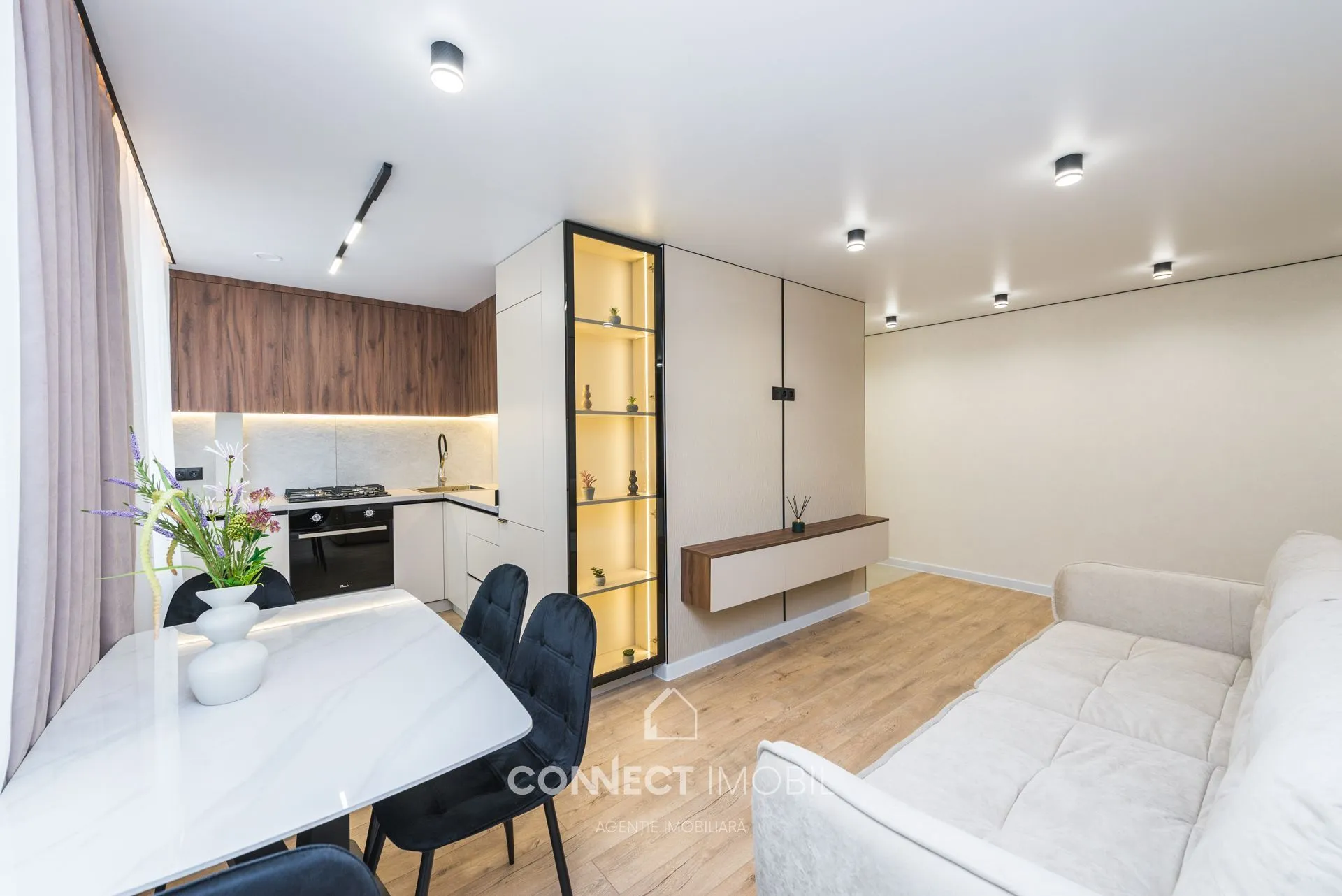 2-bedroom apartment, 55 m² — Image 1